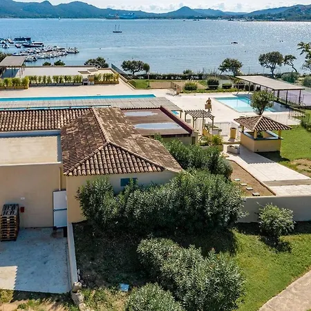 Apartament T2, Picculu - Jardin, Piscina, 4 Pers, Parking Porto-Vecchio (Corsica)